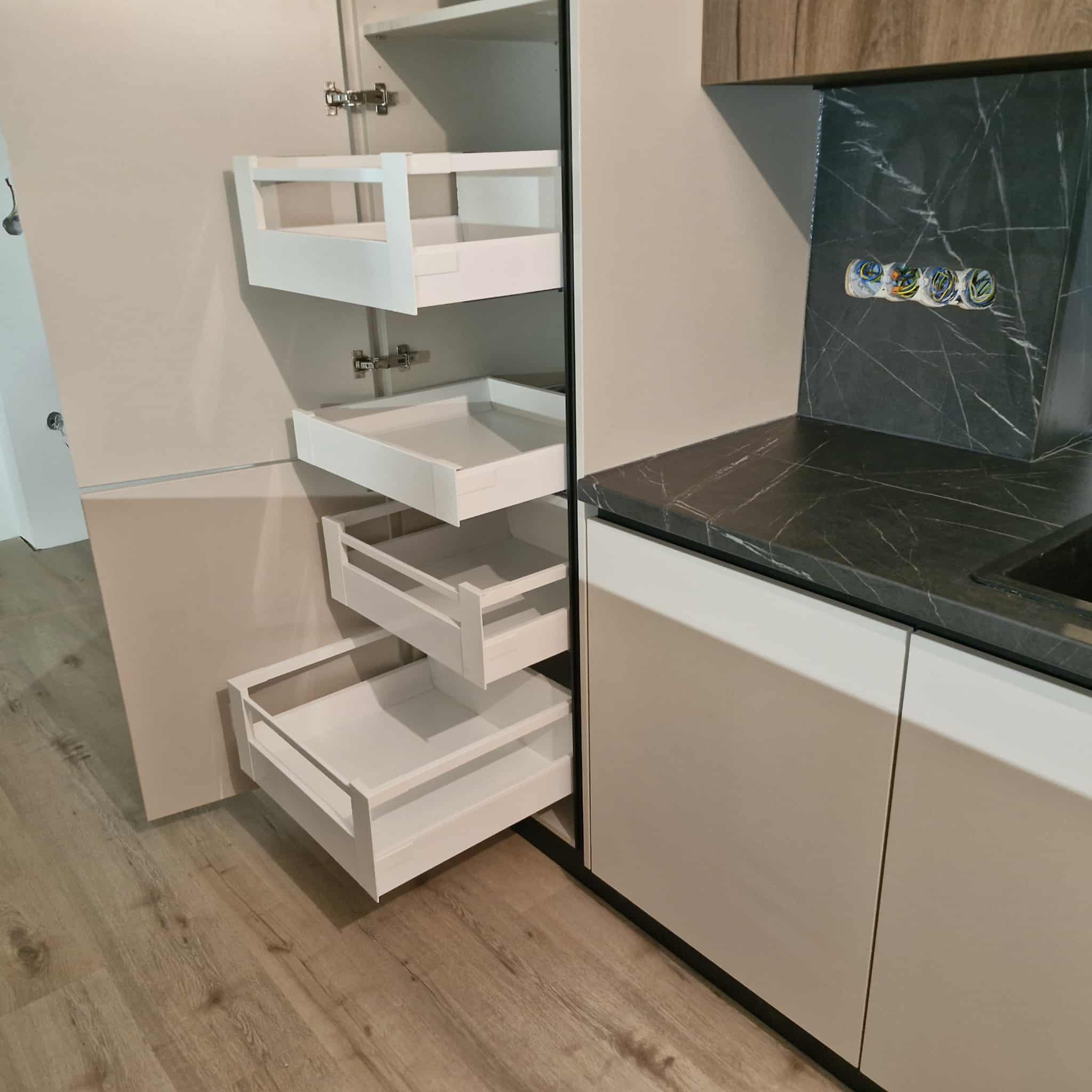 86acd7c2-a729-4a26-9c7b-b5e759d90997